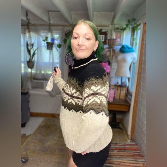 Vintage Sarah Bentley Cream & Brown Thick Knit Sweater Size Medium - Picture 3 of 15